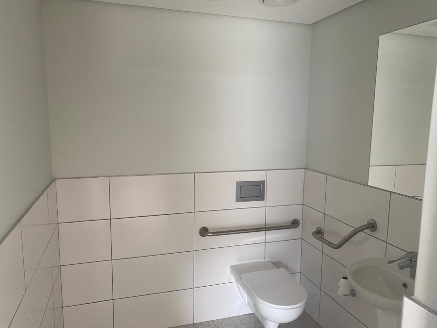 To Let commercial Property for Rent in Stikland Western Cape